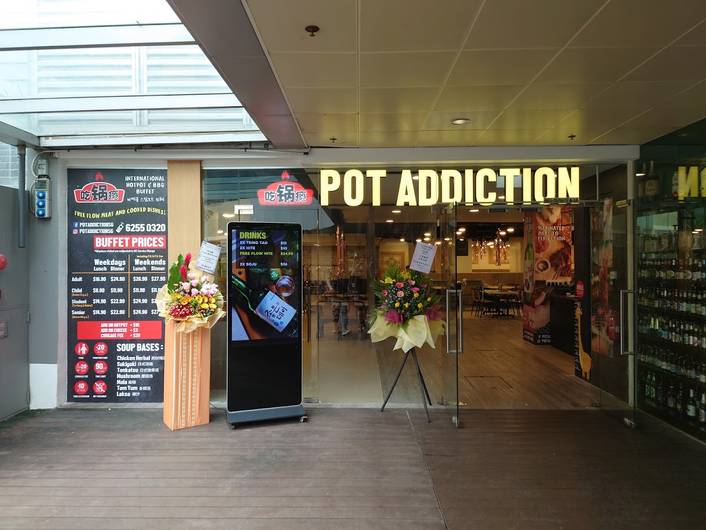Pot Addiction at United Square